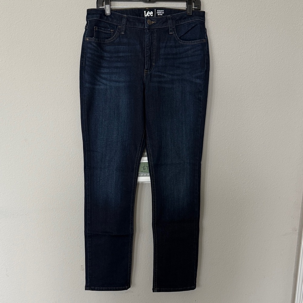 Lee Women's Dark Blue Regular Fit Straight Leg Mid-Rise Jeans Sz 12 Long